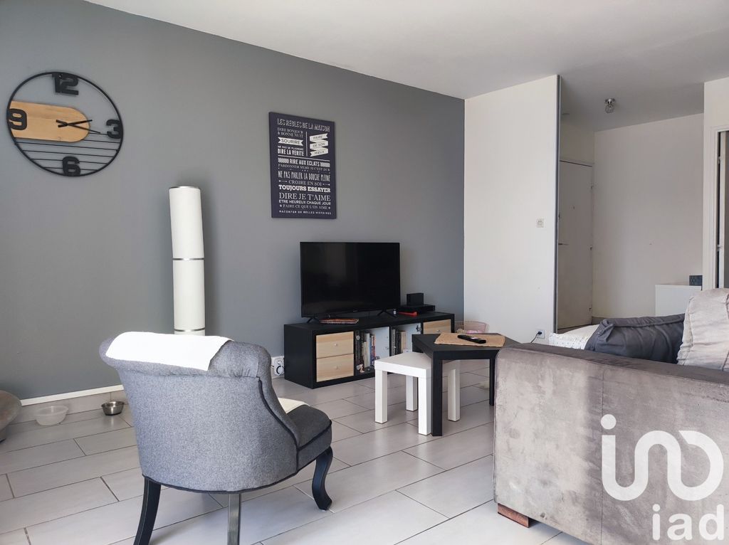 Achat appartement à vendre 3 pièces 66 m² - Toulon