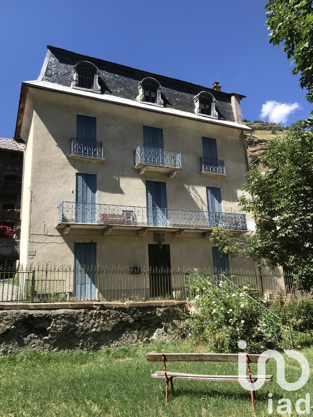 Achat maison à vendre 5 chambres 160 m² - Aiguilles