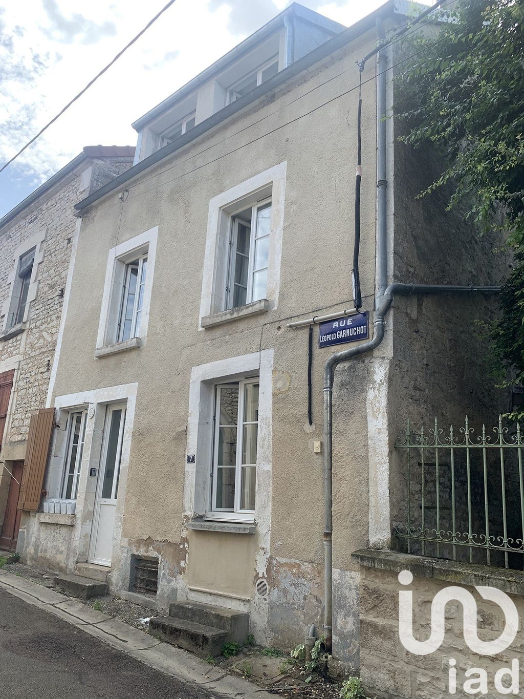 Achat maison à vendre 3 chambres 111 m² - Ravières