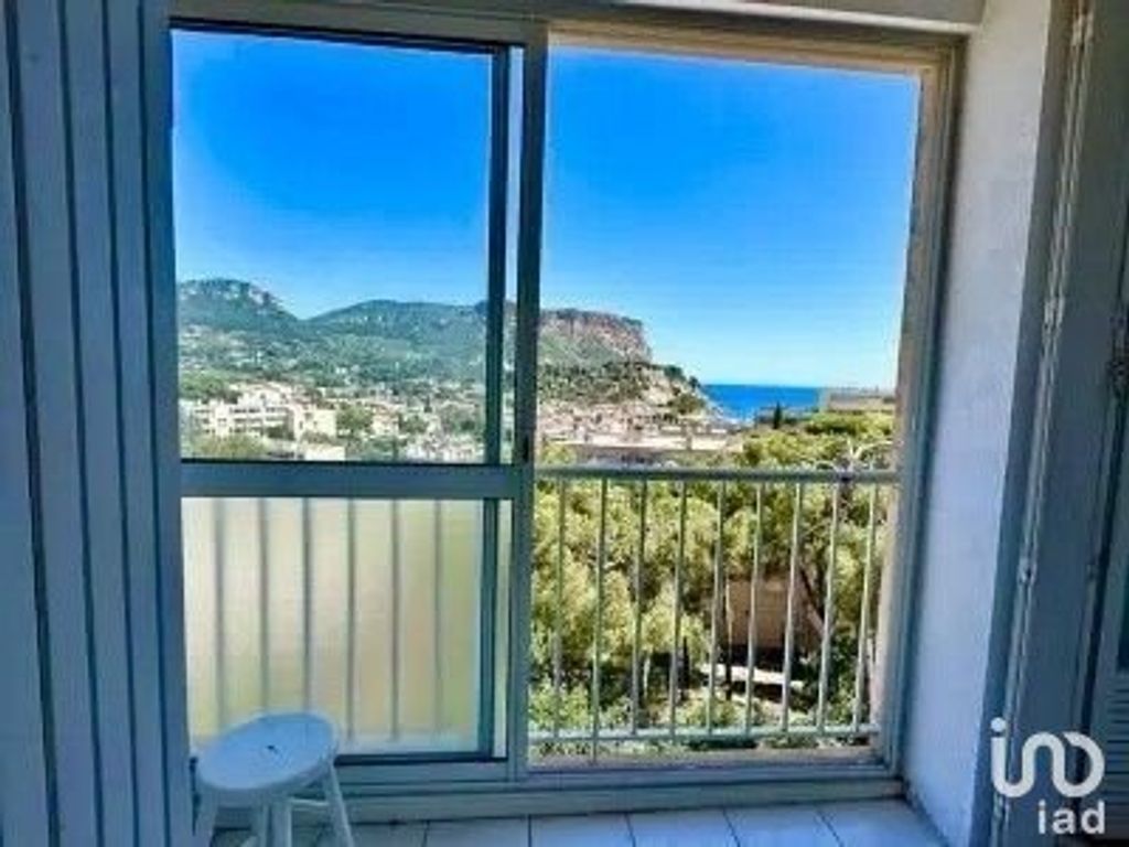 Achat appartement à vendre 3 pièces 67 m² - Cassis