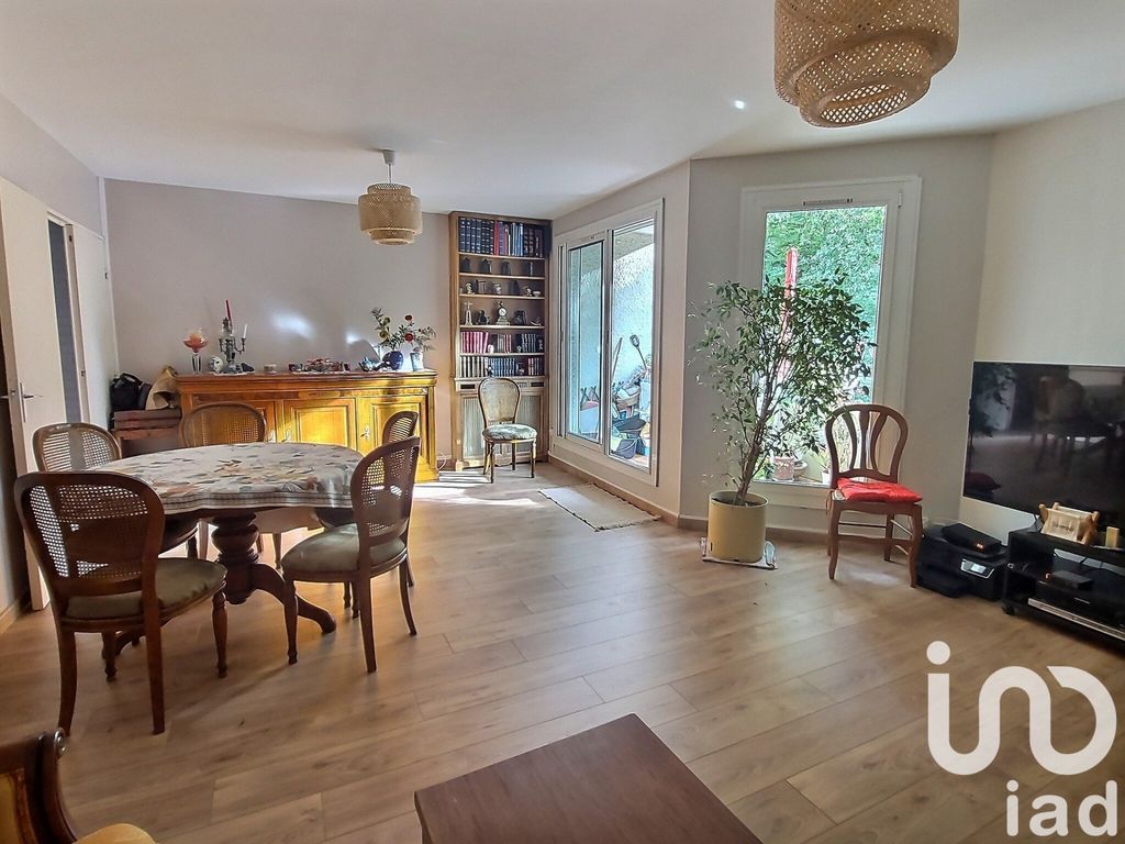 Achat appartement à vendre 4 pièces 77 m² - Évry