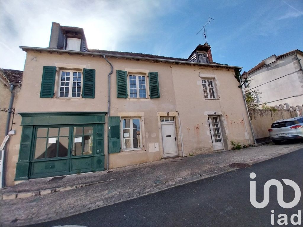 Achat maison à vendre 3 chambres 159 m² - Montmorillon