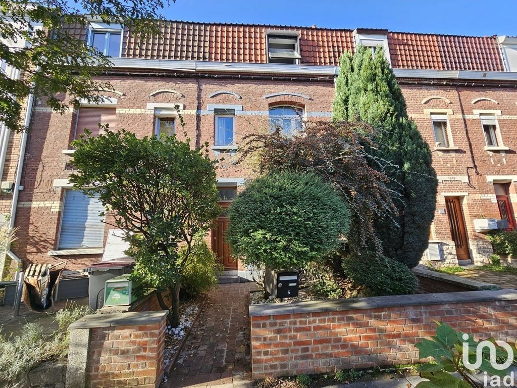 Achat maison à vendre 4 chambres 115 m² - Lambersart