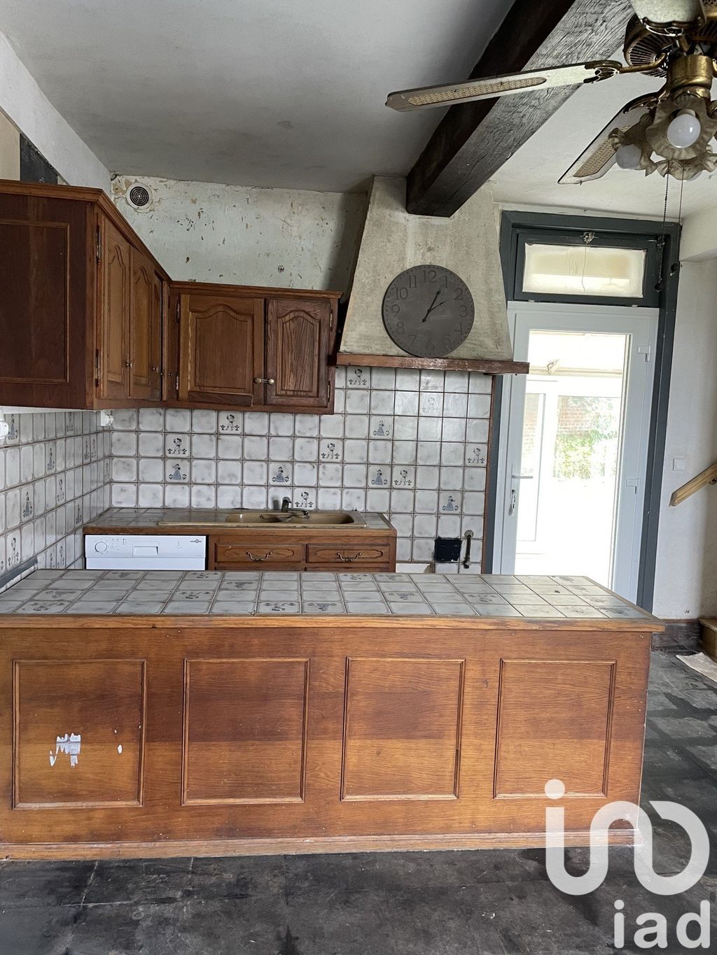 Achat maison à vendre 3 chambres 179 m² - Preux-au-Bois