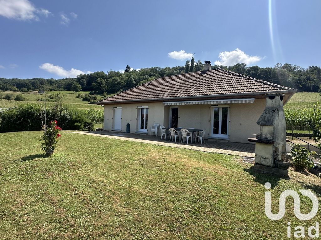 Achat maison à vendre 3 chambres 92 m² - Montrevel