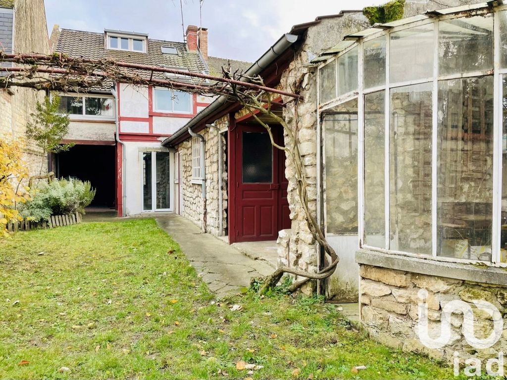 Achat maison à vendre 4 chambres 130 m² - Compiègne