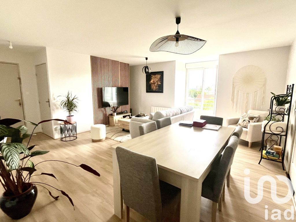 Achat appartement à vendre 4 pièces 79 m² - Valenciennes