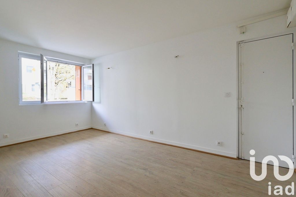 Achat appartement à vendre 2 pièces 41 m² - Bagnolet