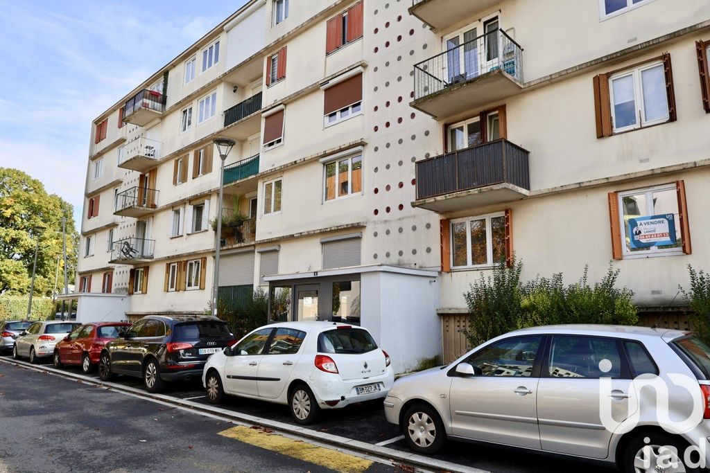 Achat appartement à vendre 2 pièces 41 m² - Bagnolet