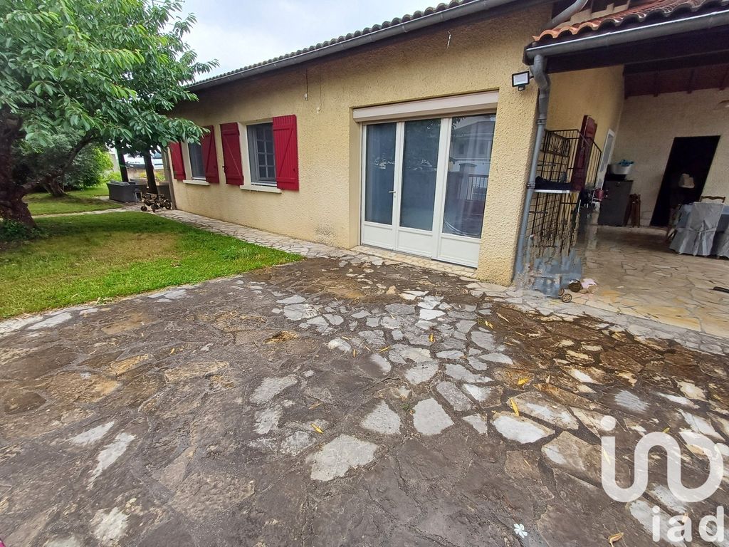 Achat maison à vendre 4 chambres 138 m² - Fargues