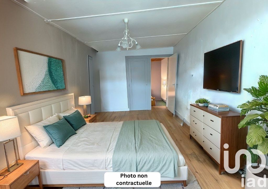 Achat maison à vendre 3 chambres 125 m² - Saint-Georges-des-Coteaux