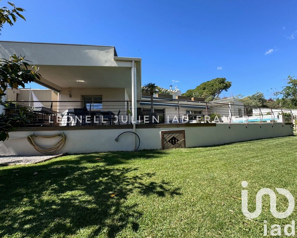 Achat maison à vendre 6 chambres 244 m² - Toulon