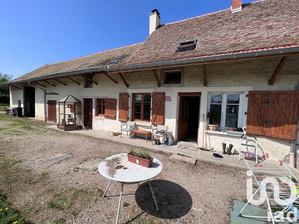 Achat maison à vendre 2 chambres 121 m² - L'Abergement-de-Cuisery