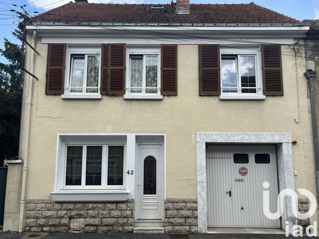 Achat maison à vendre 4 chambres 110 m² - Fère-Champenoise