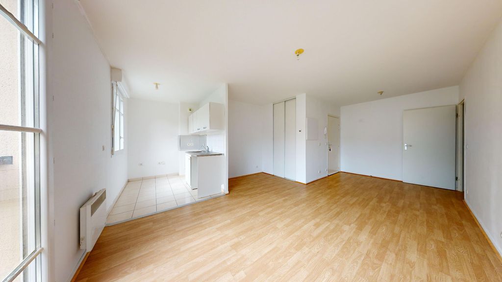 Achat appartement à vendre 2 pièces 43 m² - Brie-Comte-Robert