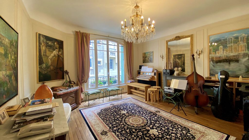 Achat maison à vendre 4 chambres 208 m² - Paris 16ème arrondissement