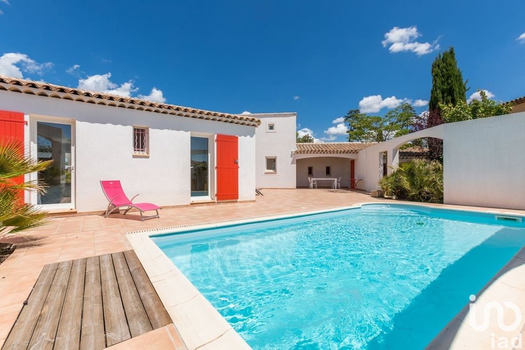 Achat maison à vendre 4 chambres 173 m² - Aix-en-Provence