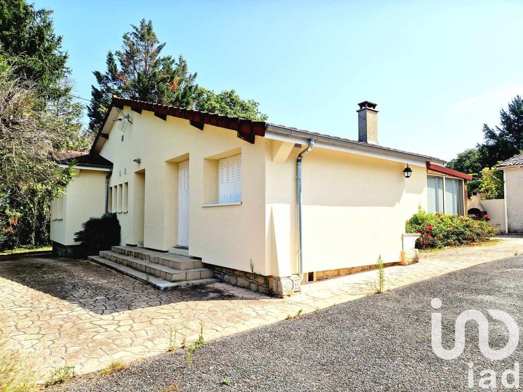 Achat maison à vendre 3 chambres 121 m² - Cosnac