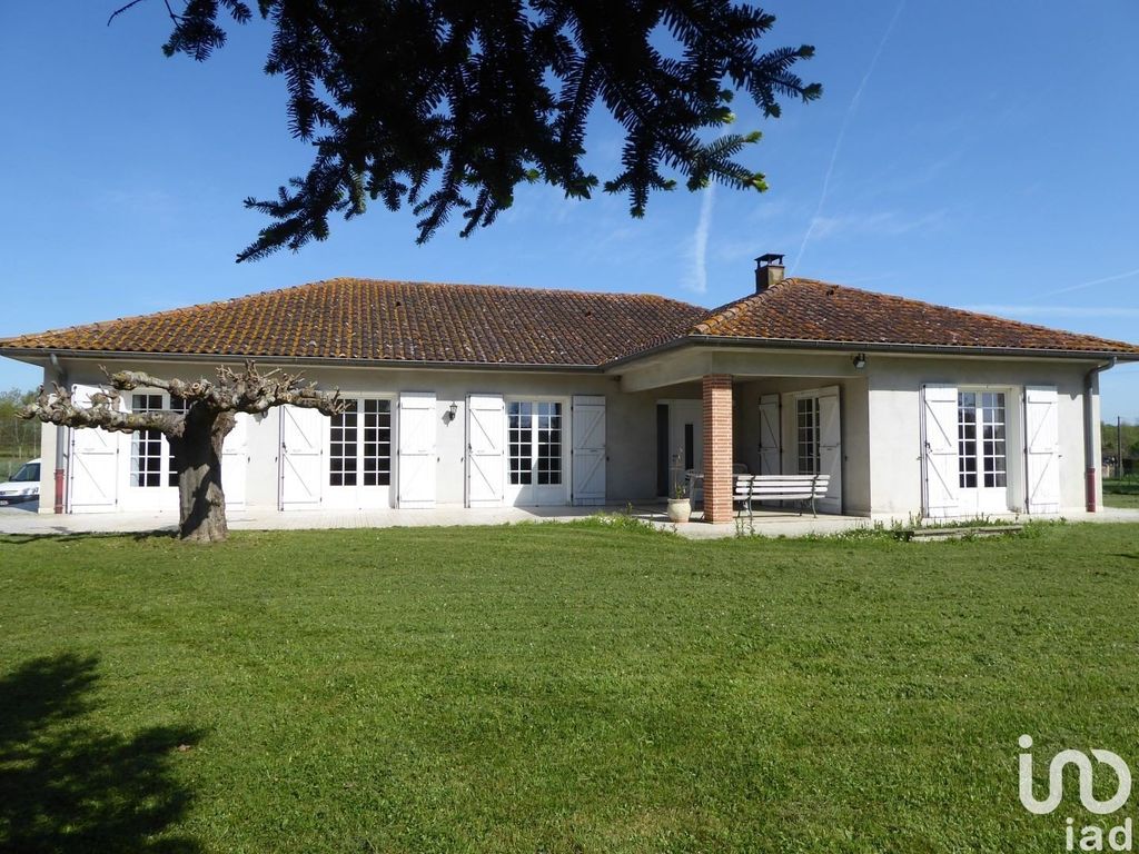 Achat maison à vendre 4 chambres 150 m² - Lacourt-Saint-Pierre