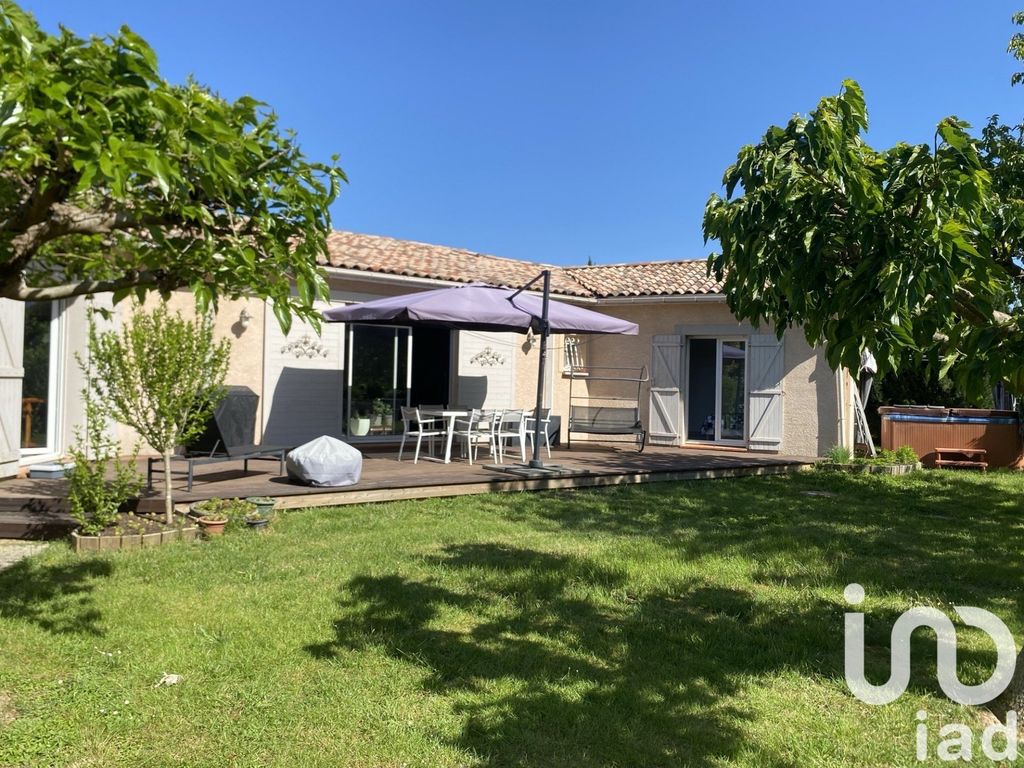 Achat maison à vendre 3 chambres 166 m² - Montauban