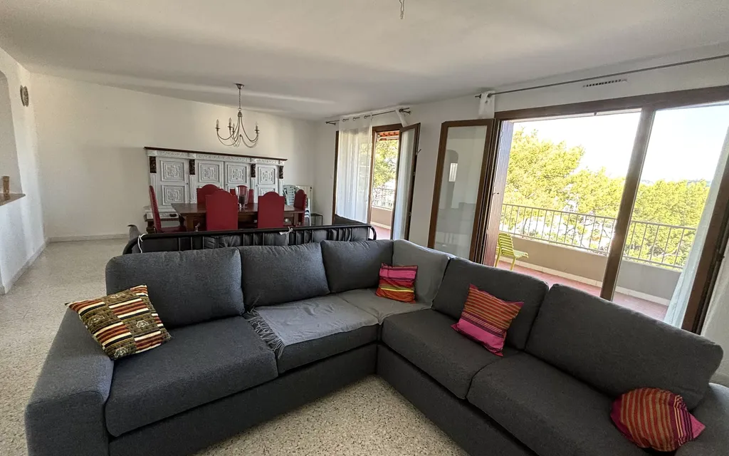 Achat appartement à vendre 4 pièces 81 m² - La Seyne-sur-Mer