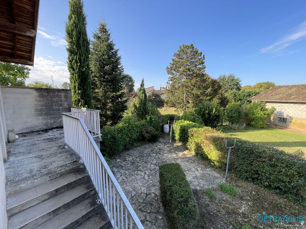 Achat maison à vendre 5 chambres 144 m² - Châtillon-sur-Chalaronne