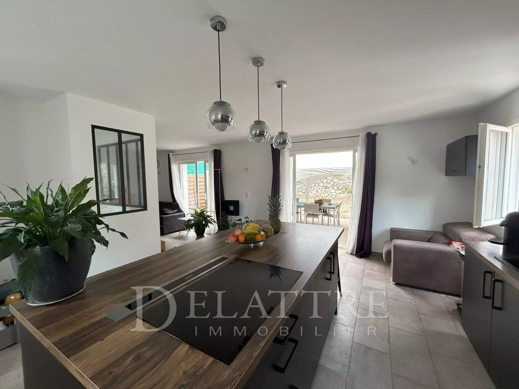 Achat maison à vendre 3 chambres 90 m² - Valbonne