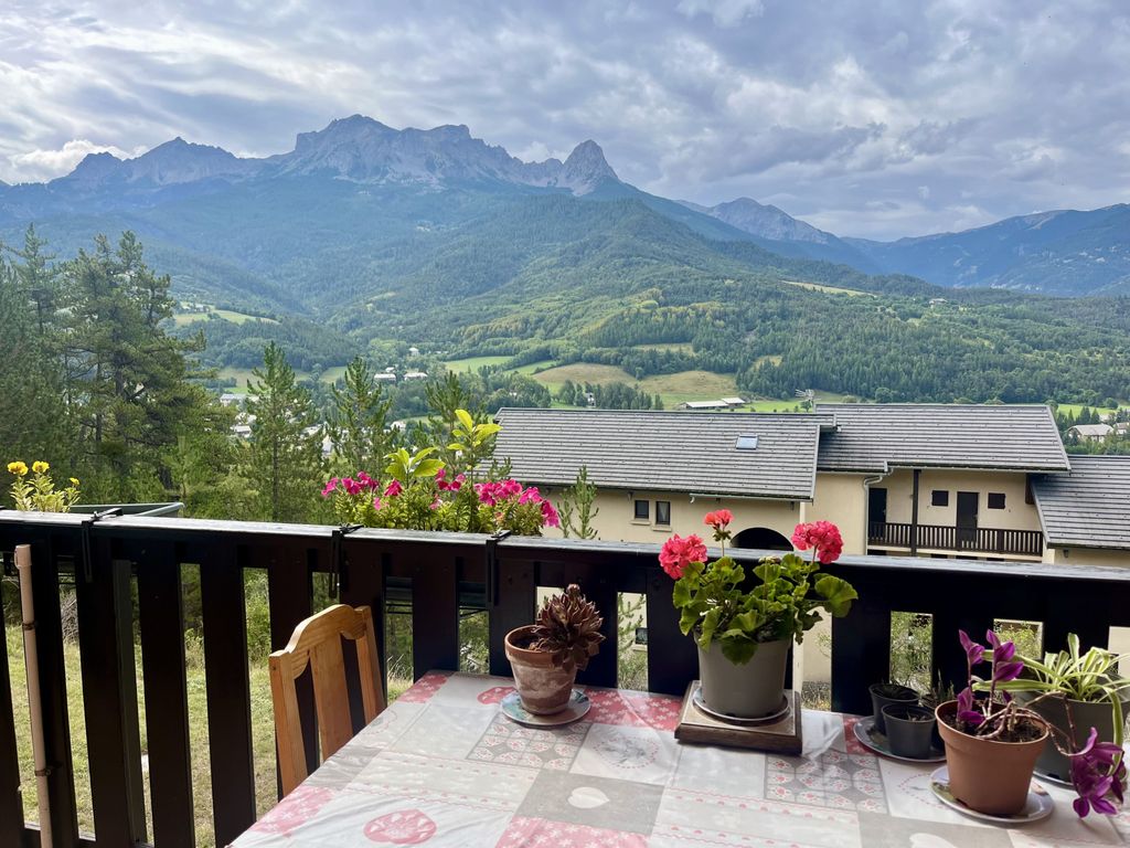 Achat appartement à vendre 2 pièces 29 m² - Barcelonnette