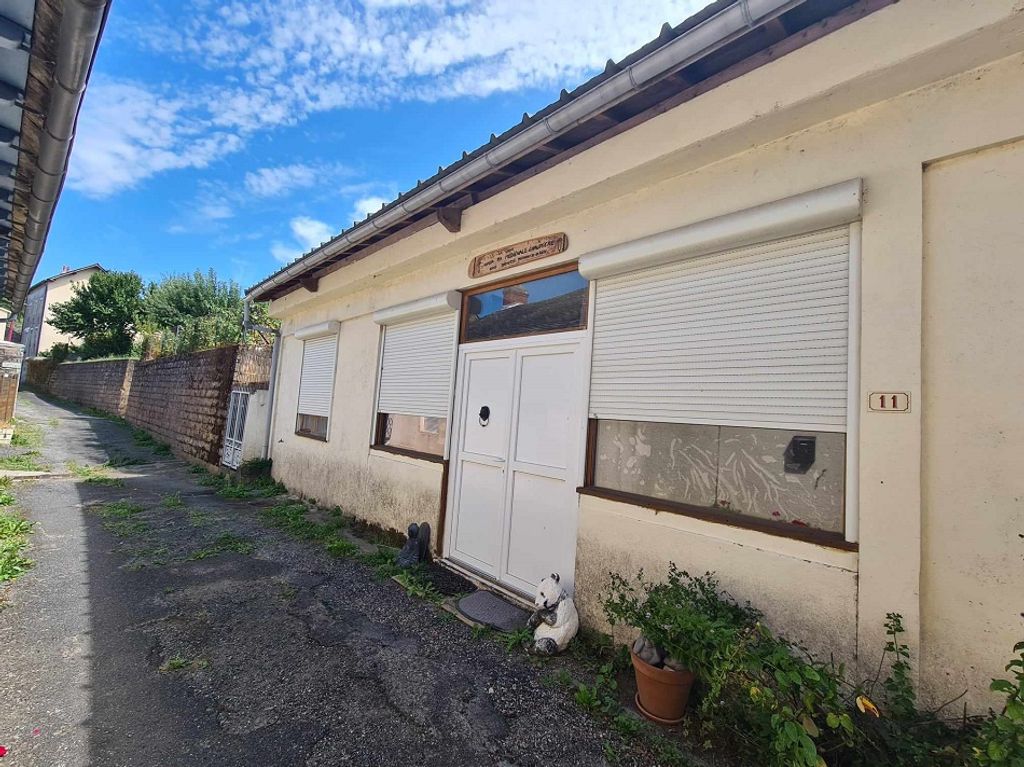 Achat maison à vendre 1 chambre 68 m² - Villefranche-de-Panat