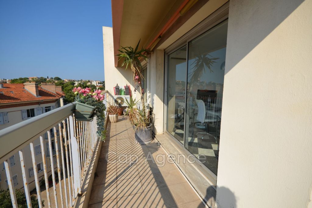 Achat appartement à vendre 3 pièces 83 m² - Antibes