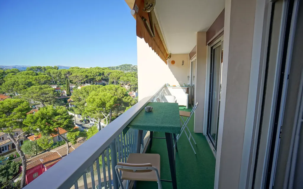 Achat appartement à vendre 2 pièces 58 m² - Le Cannet