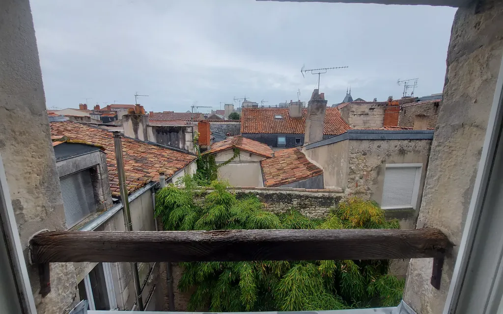 Achat appartement à vendre 2 pièces 28 m² - La Rochelle