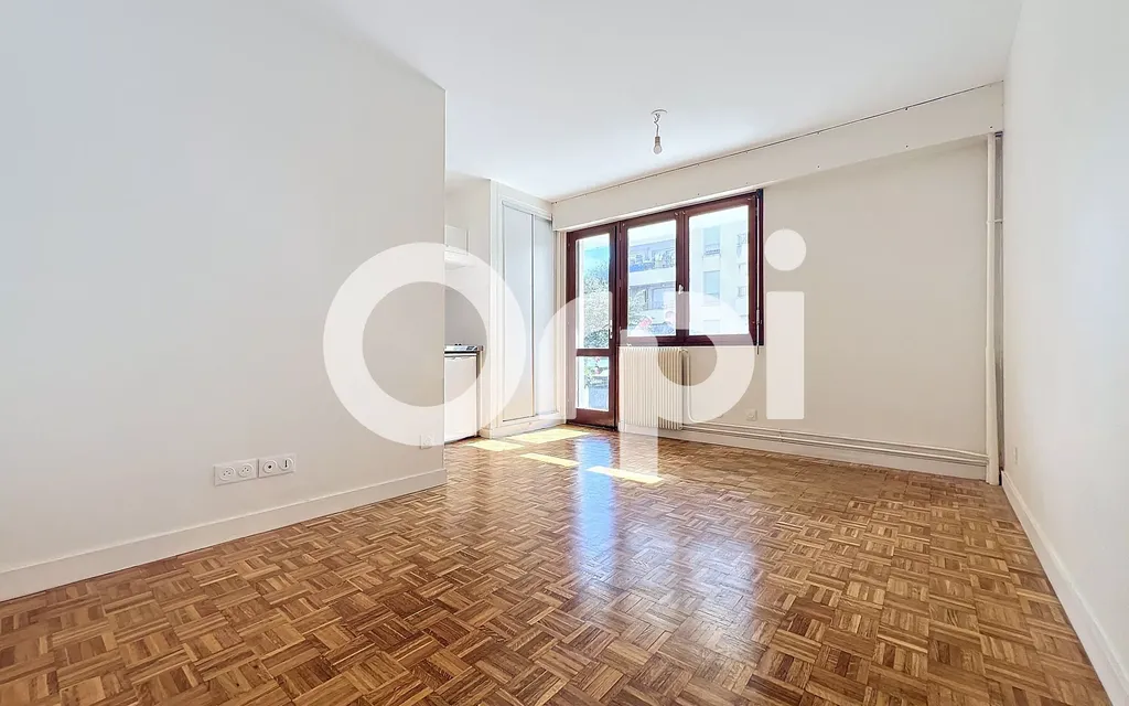 Achat studio à vendre 20 m² - Chaville