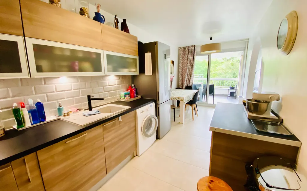 Achat appartement à vendre 4 pièces 82 m² - Fontaines-sur-Saône