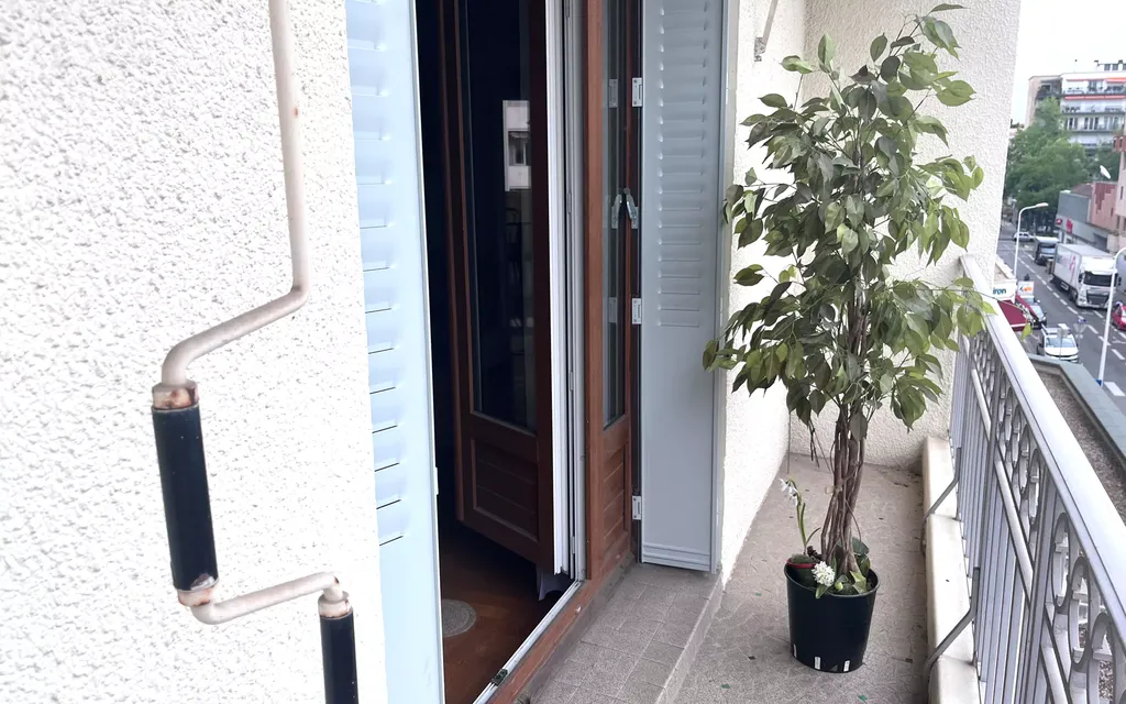 Achat appartement à vendre 4 pièces 117 m² - Lyon 6ème arrondissement