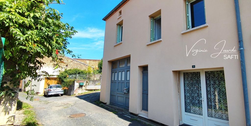 Achat maison à vendre 2 chambres 92 m² - Chauriat