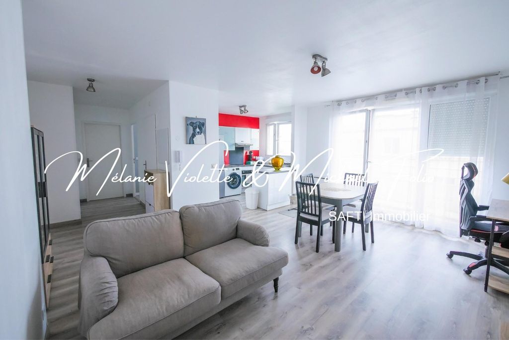 Achat appartement à vendre 2 pièces 48 m² - Corbeil-Essonnes