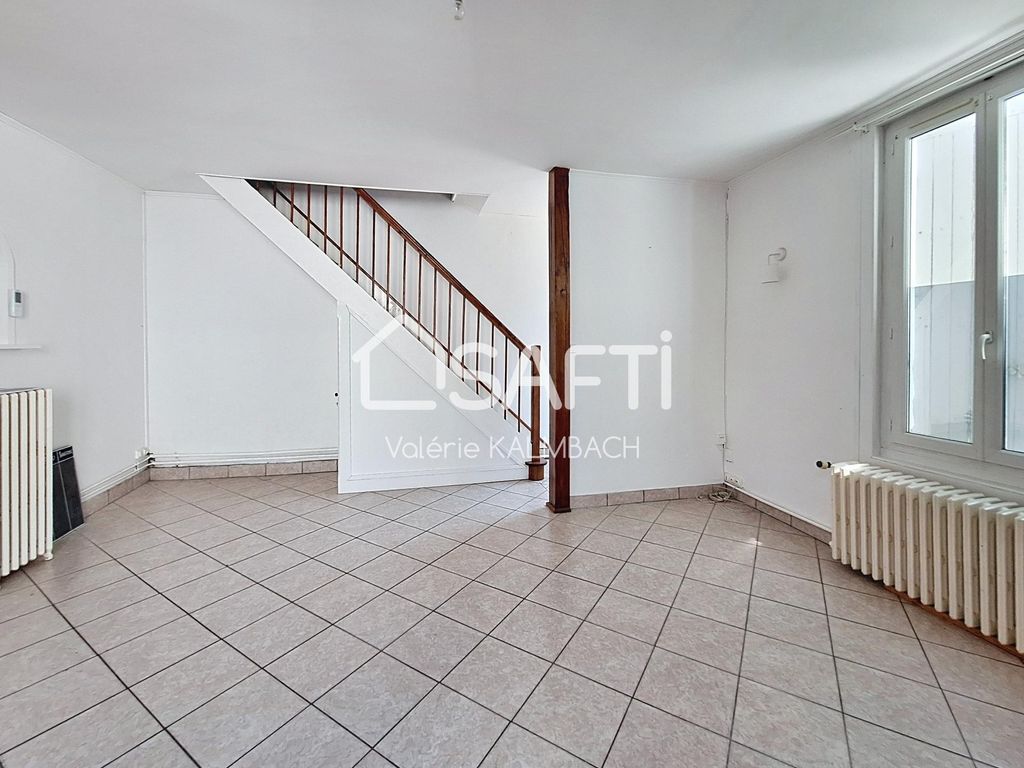 Achat maison à vendre 2 chambres 83 m² - Cognac