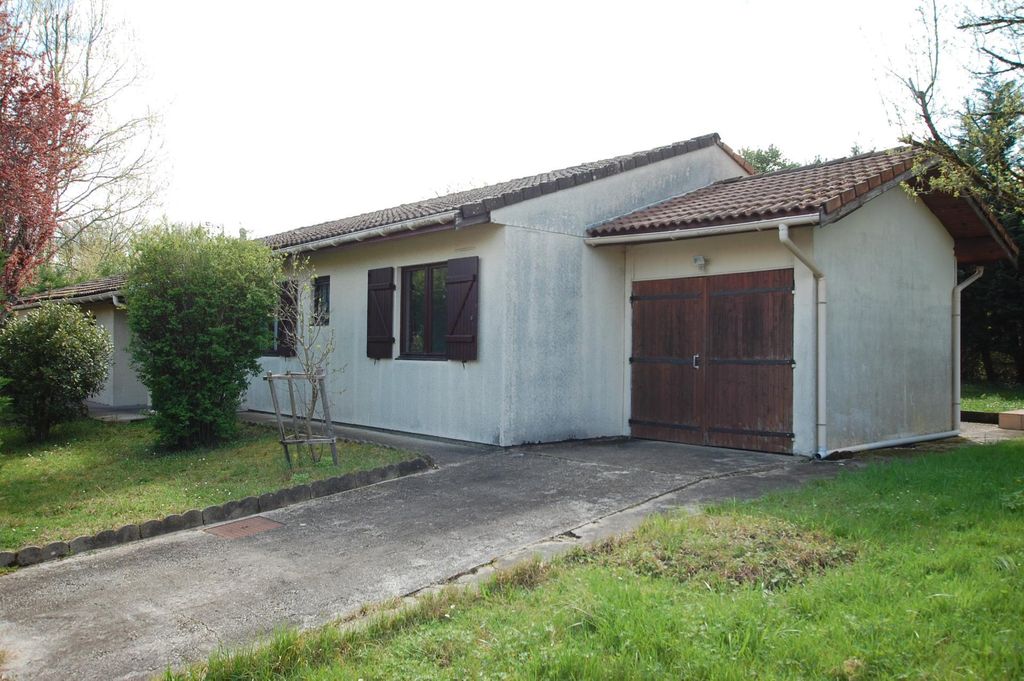 Achat maison à vendre 4 chambres 105 m² - Saint-Caprais-de-Bordeaux