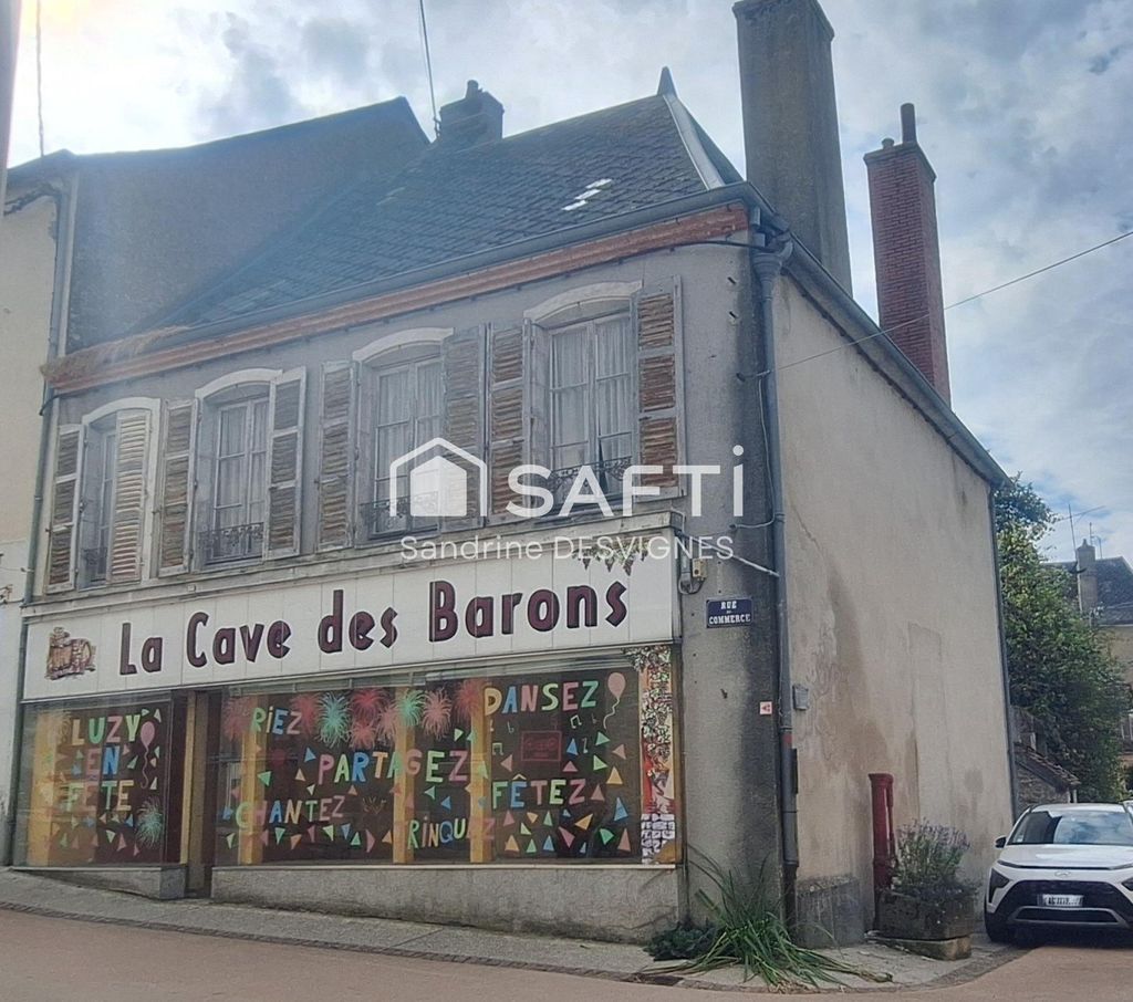 Achat maison à vendre 4 chambres 140 m² - Luzy