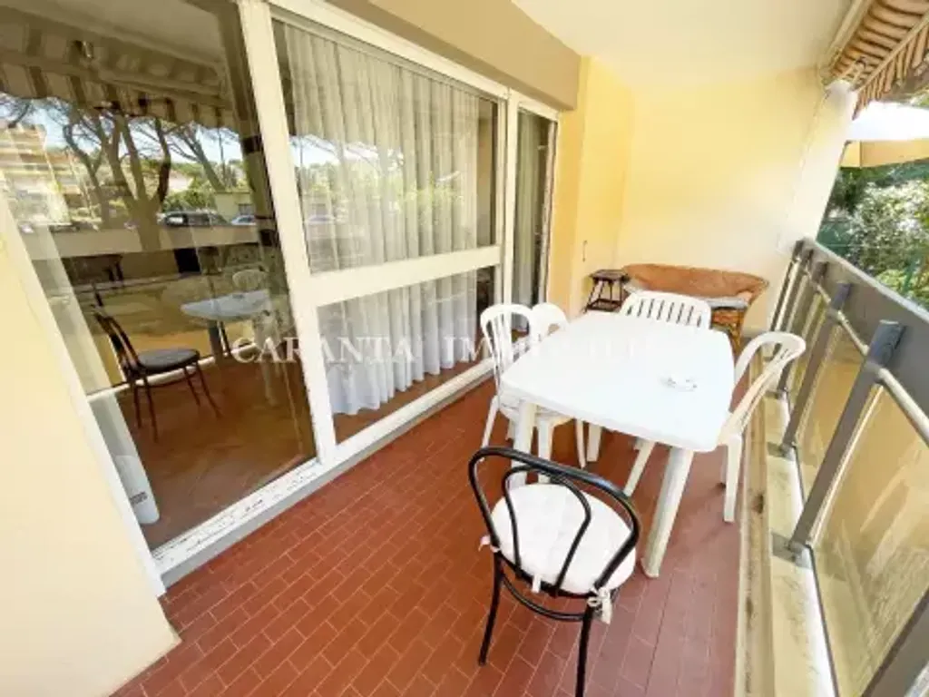 Achat appartement à vendre 3 pièces 70 m² - Sainte-Maxime