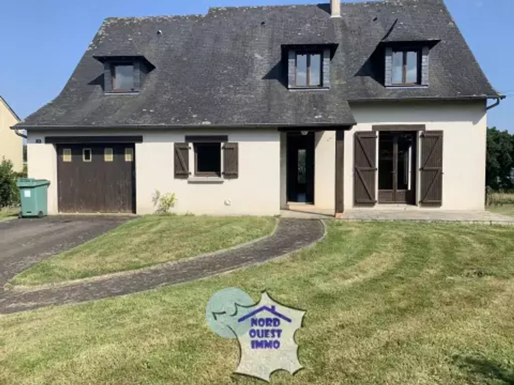 Achat maison à vendre 4 chambres 134 m² - Ambrières-les-Vallées