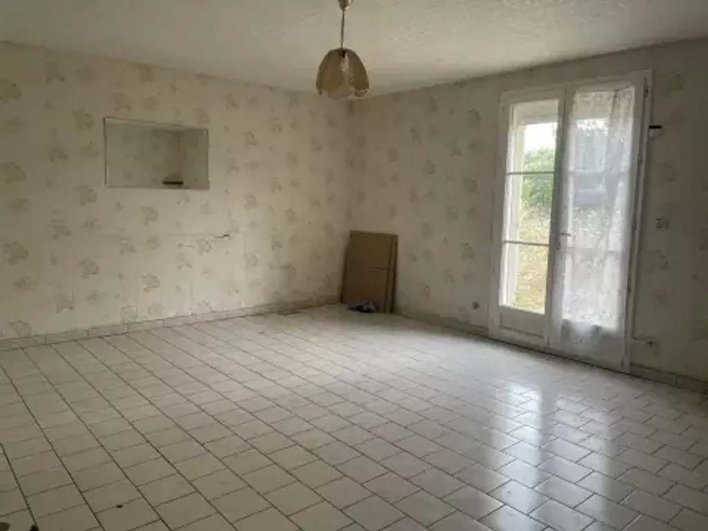 Achat maison à vendre 3 chambres 99 m² - Beuxes