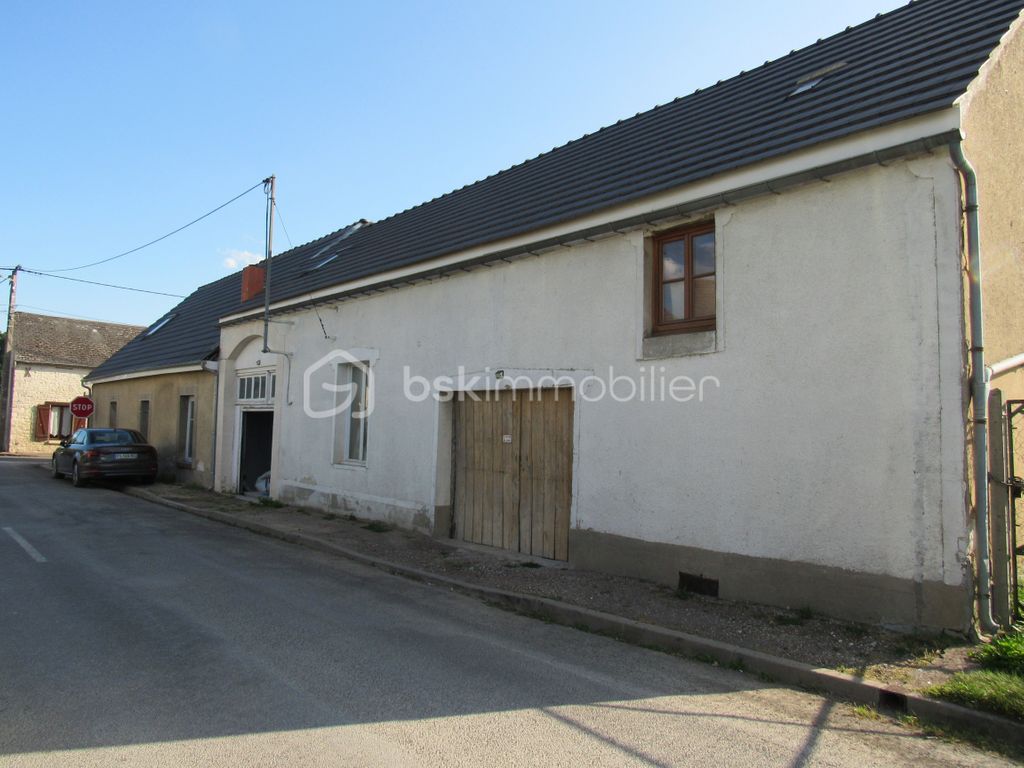 Achat maison à vendre 3 chambres 169 m² - Sceaux-du-Gâtinais