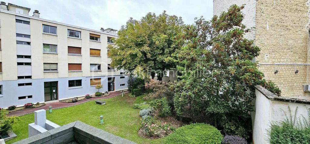 Achat appartement à vendre 2 pièces 49 m² - Le Vésinet