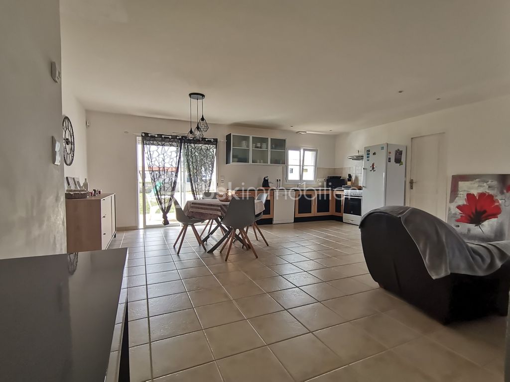 Achat maison à vendre 1 chambre 92 m² - Luçon