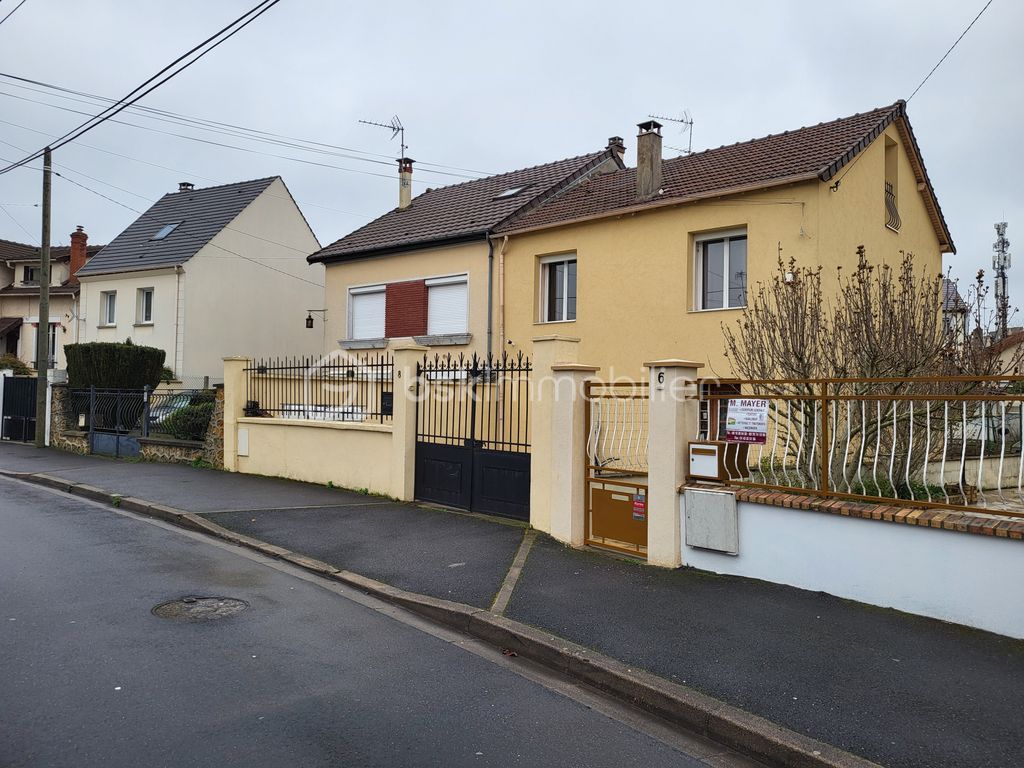 Achat maison à vendre 3 chambres 149 m² - Sevran