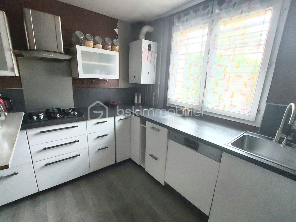 Achat maison à vendre 4 chambres 87 m² - Sevran