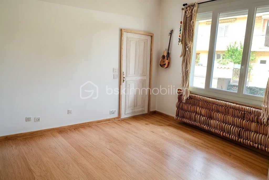 Achat maison à vendre 4 chambres 164 m² - Montpellier