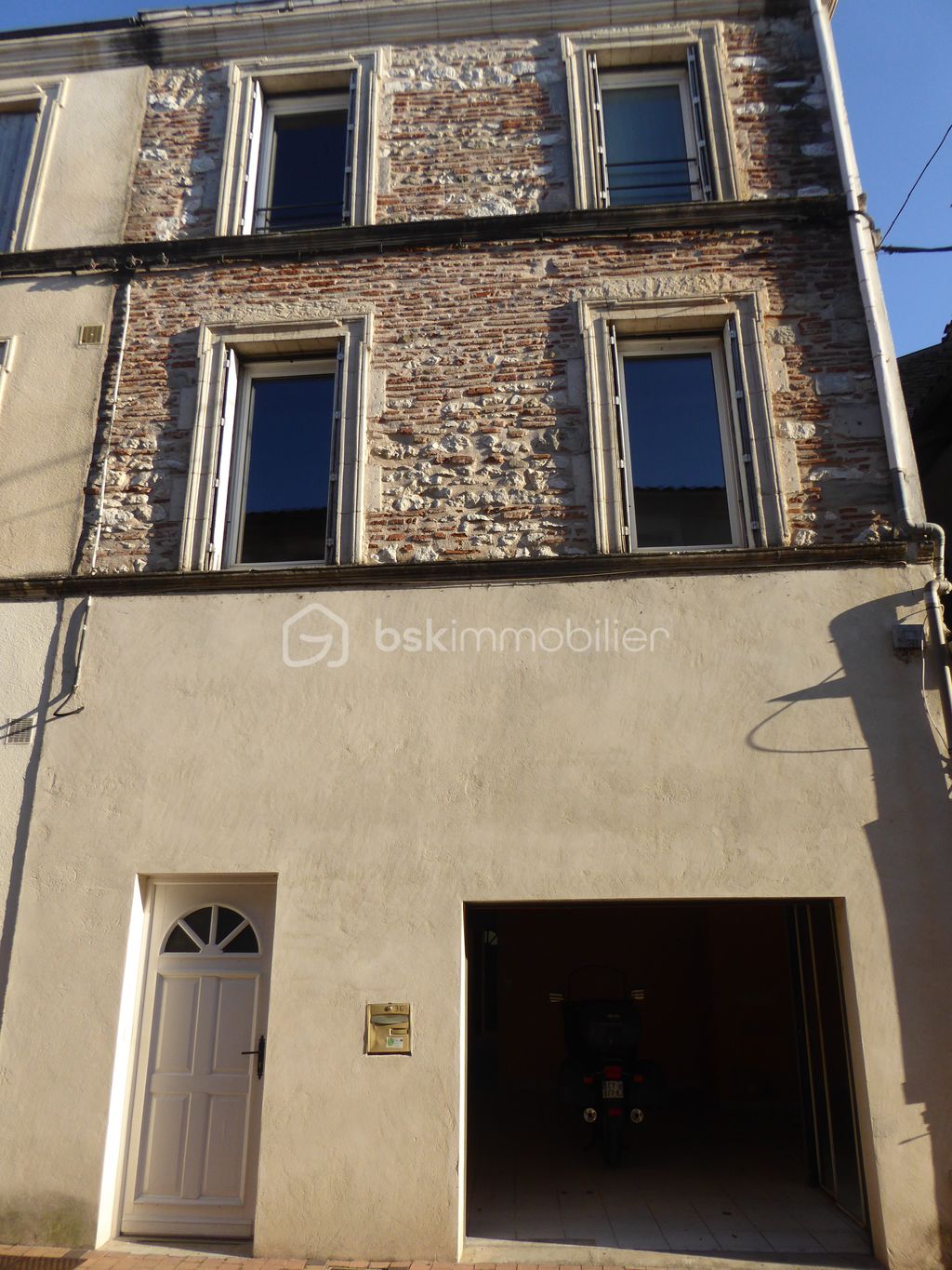 Achat maison à vendre 3 chambres 92 m² - Villeneuve-sur-Lot